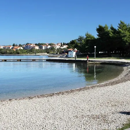 - Diklo 5880e Zadar