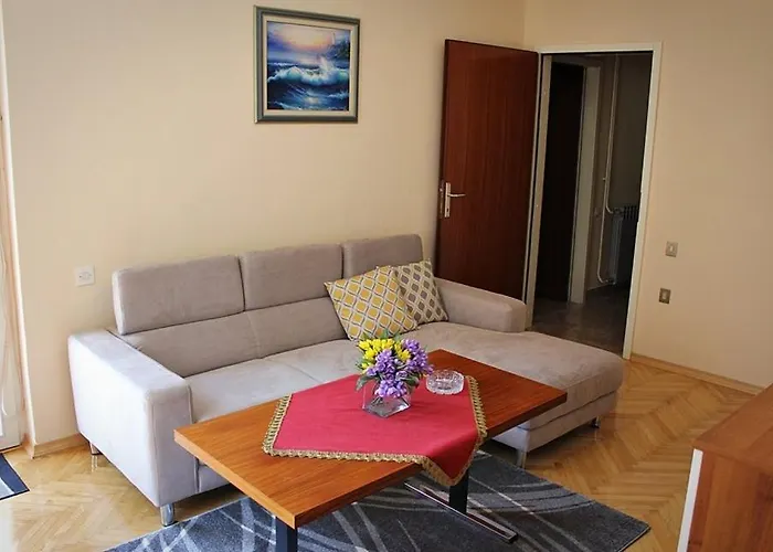 شقة - Diklo 5880e